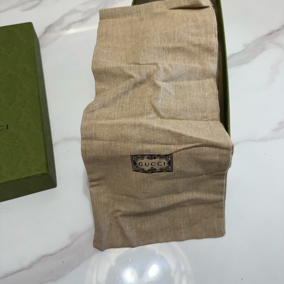 Gucci Vibrant Green Slide Sandals - Picture 6 of 7